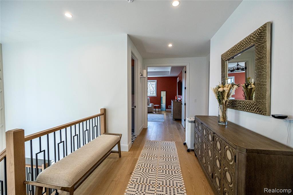 828 Cherokee Avenue, Royal Oak, MI 48067 — Photo 23