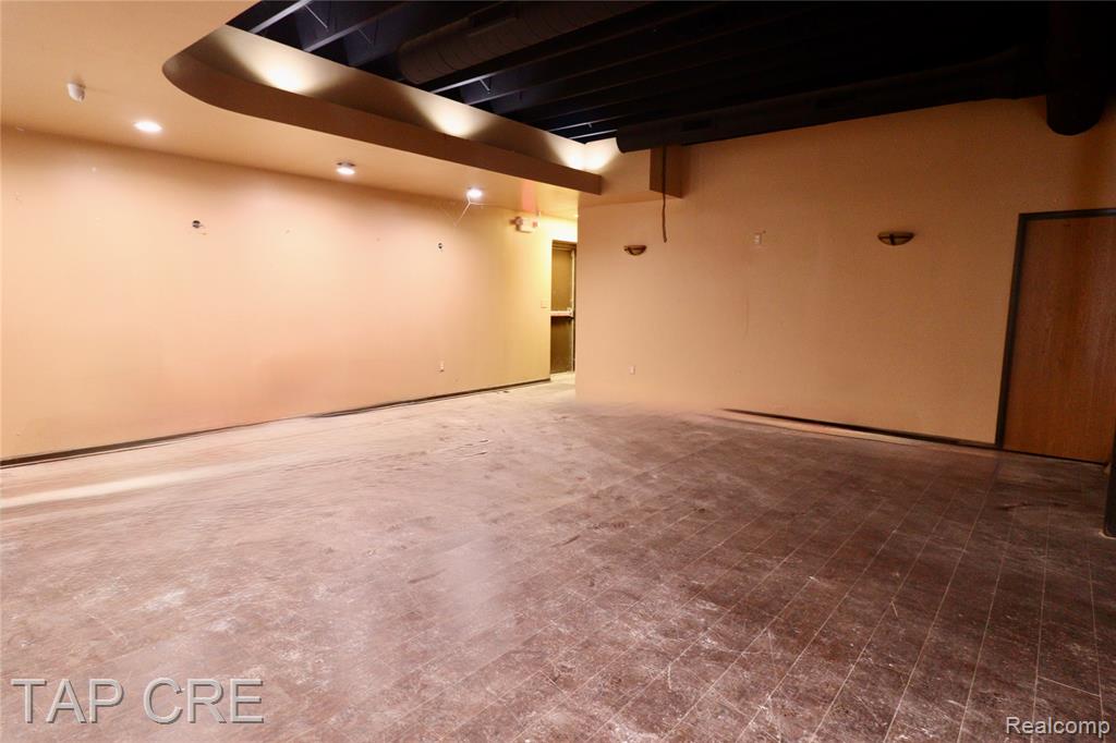 8902 Second, Detroit, MI 48202 — Photo 4