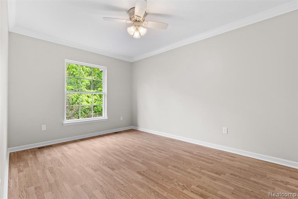 6387 Scoter Lane, Ypsilanti, MI 48197 — Photo 12