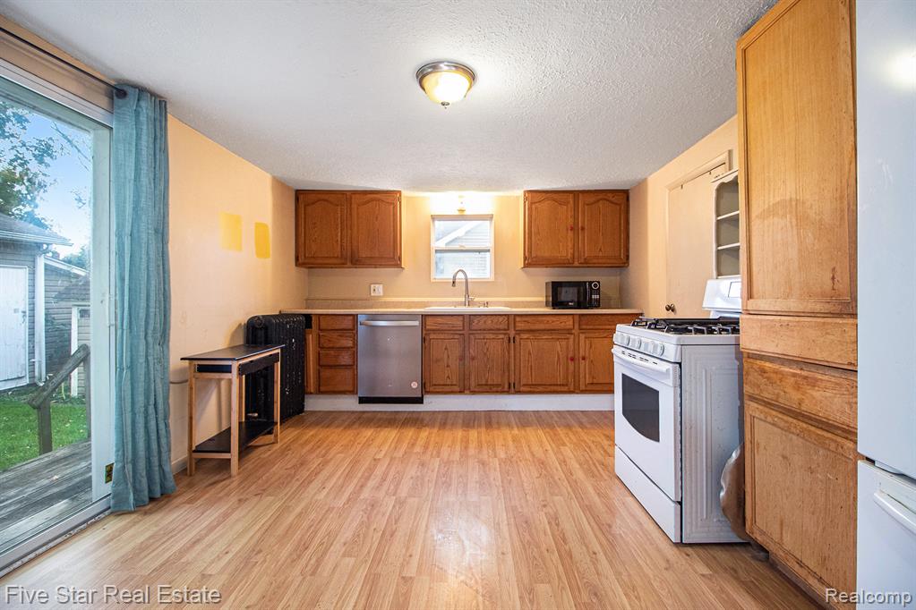 423 W 7th Street, Monroe, MI 48161 — Photo 9