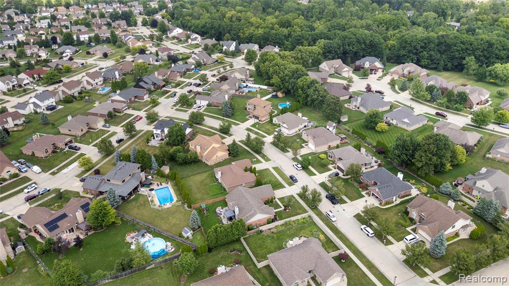 46173 Rocker Drive, Macomb, MI 48044 — Photo 32