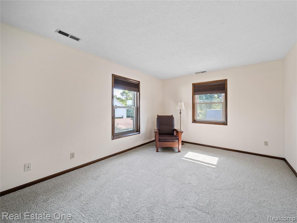 5065 Girard Drive, Pinckney, MI 48169 — Photo 19