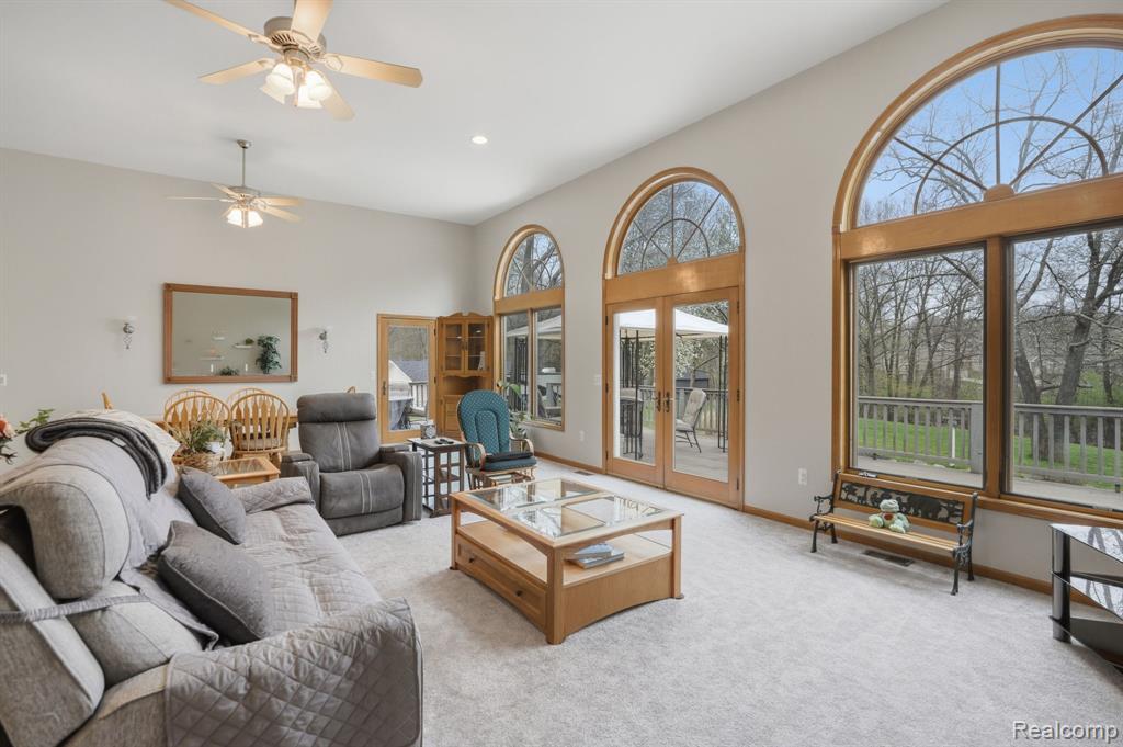 3630 S Shimmons Circle, Auburn Hills, MI 48326 — Photo 16