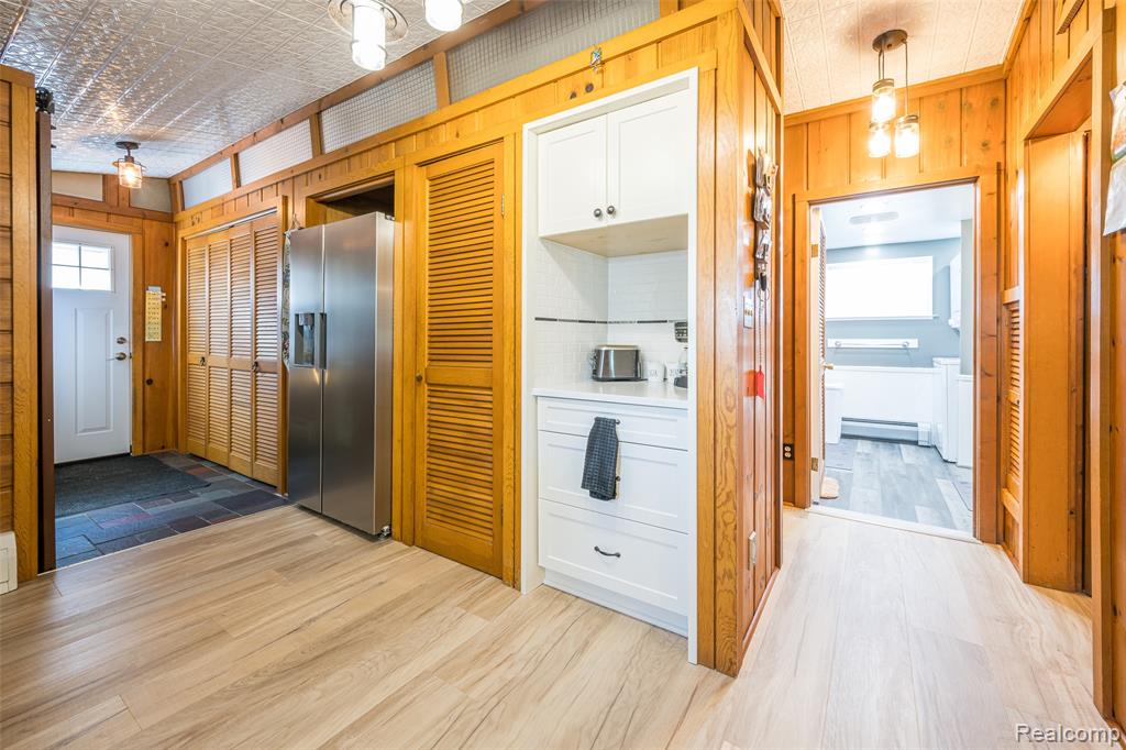 1656 S Riverside Drive, Au Gres, MI 48703 — Photo 18