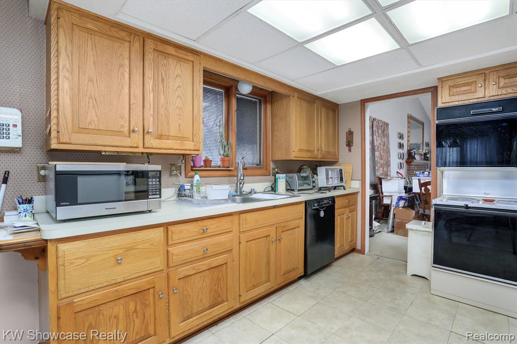 882 GREENVIEW, Rochester Hills, MI 48307 — Photo 8