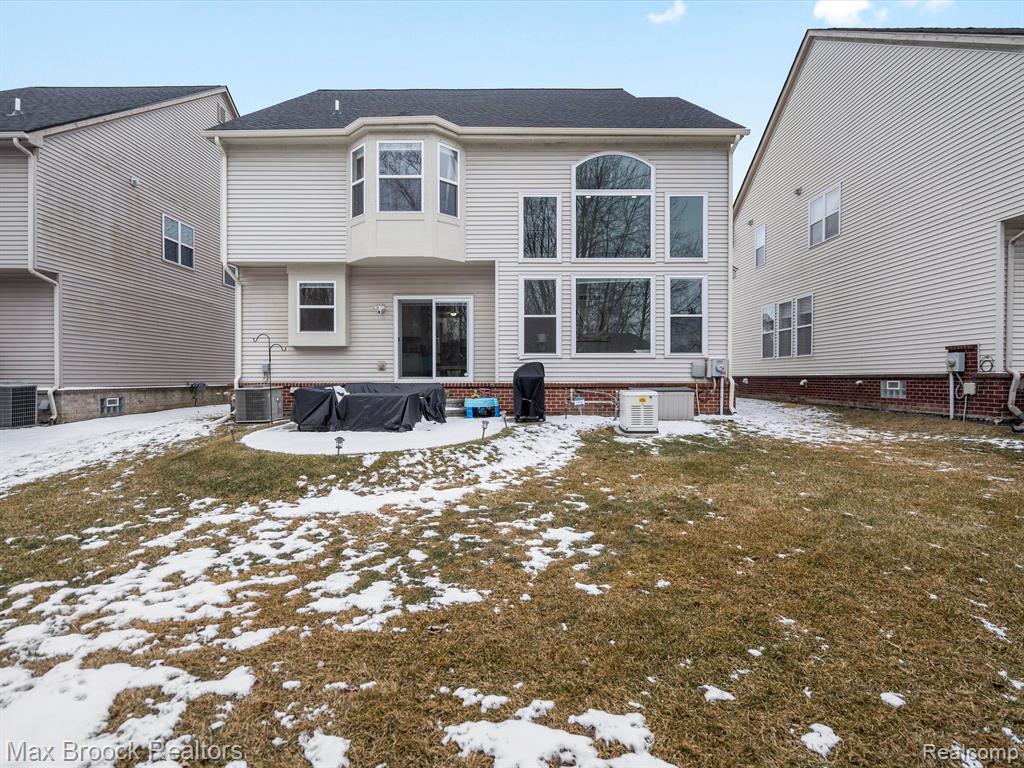 27404 SLOAN Street, Novi, MI — Photo 32
