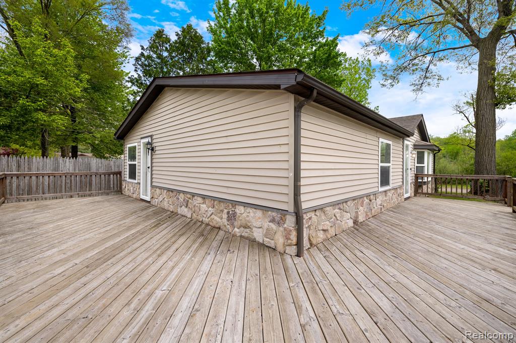 2692 GREG Avenue, Brighton, MI 48114 — Photo 33