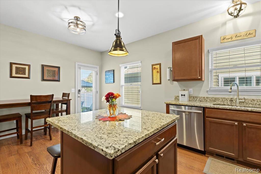50478 JEFFERSON Street, Canton, MI 48188 — Photo 18