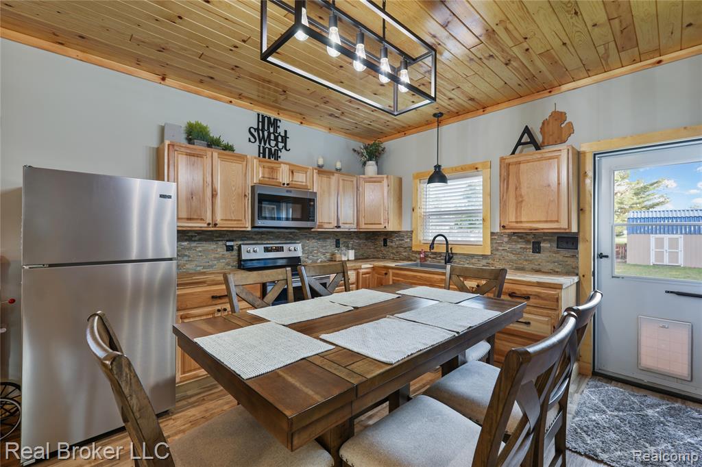 791 Lancewood Street, Gaylord, MI 49735 — Photo 7