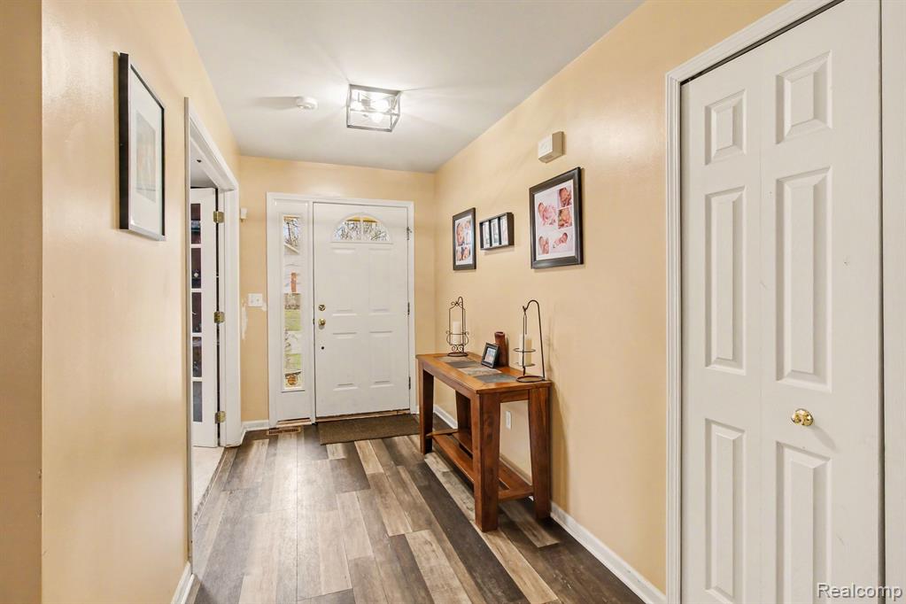 2661 Signature Circle, Pinckney, MI 48169 — Photo 3