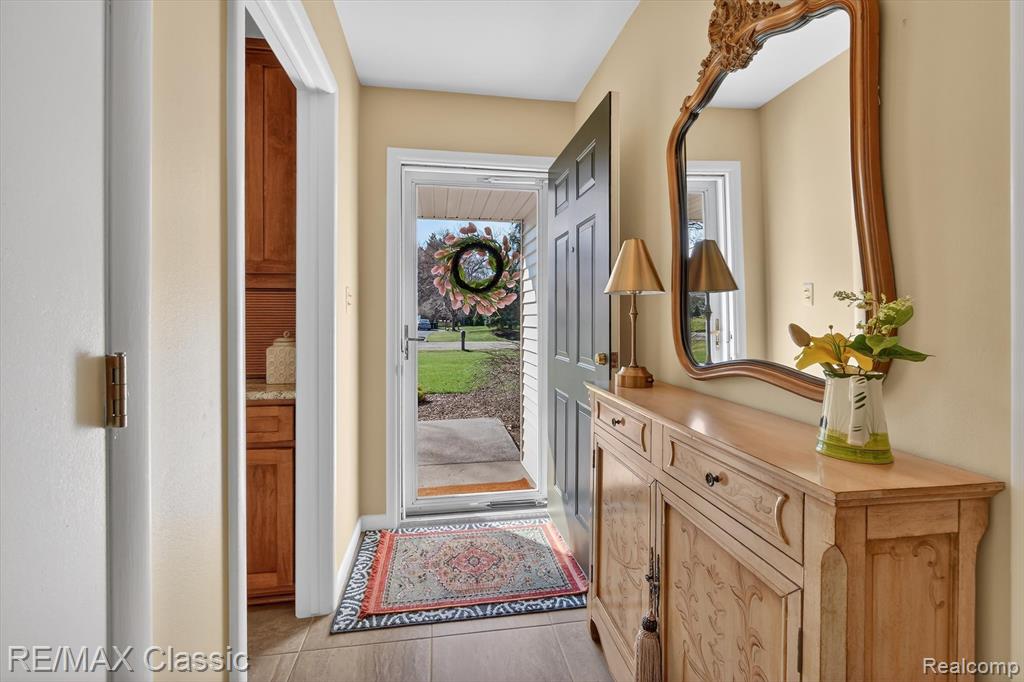 4731 Pickering Road, Bloomfield Hills, MI 48301 — Photo 8