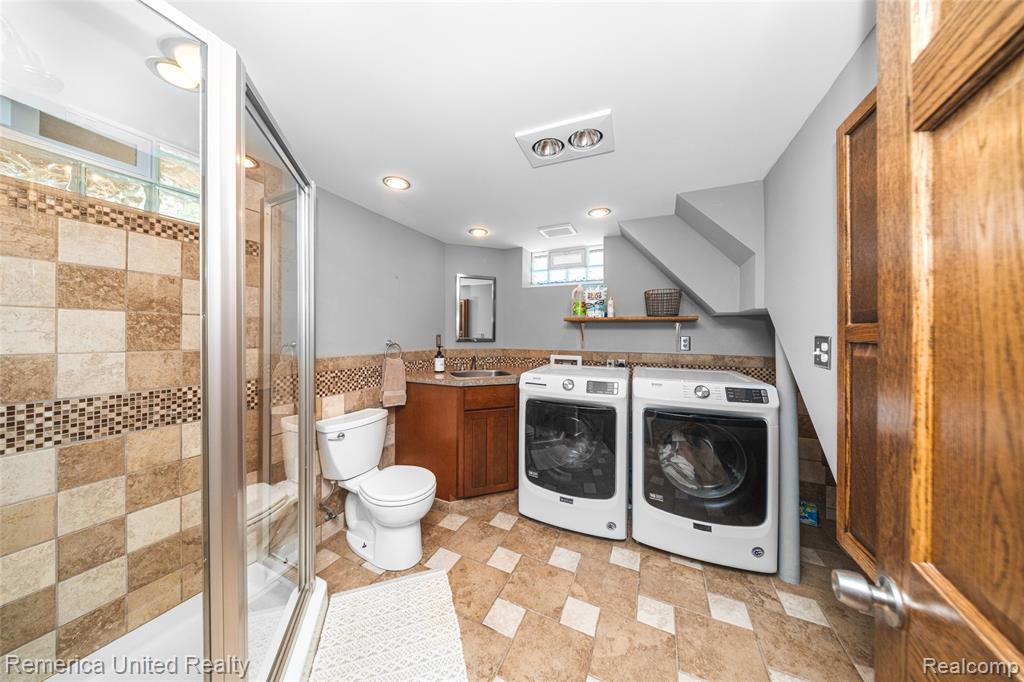 717 S Edgeworth Avenue, Royal Oak, MI 48067 — Photo 44