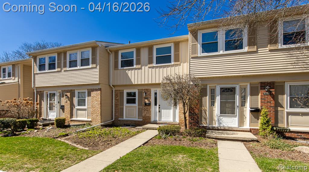 5254 Breeze Hill Place, Troy, MI 48098 — Photo 2