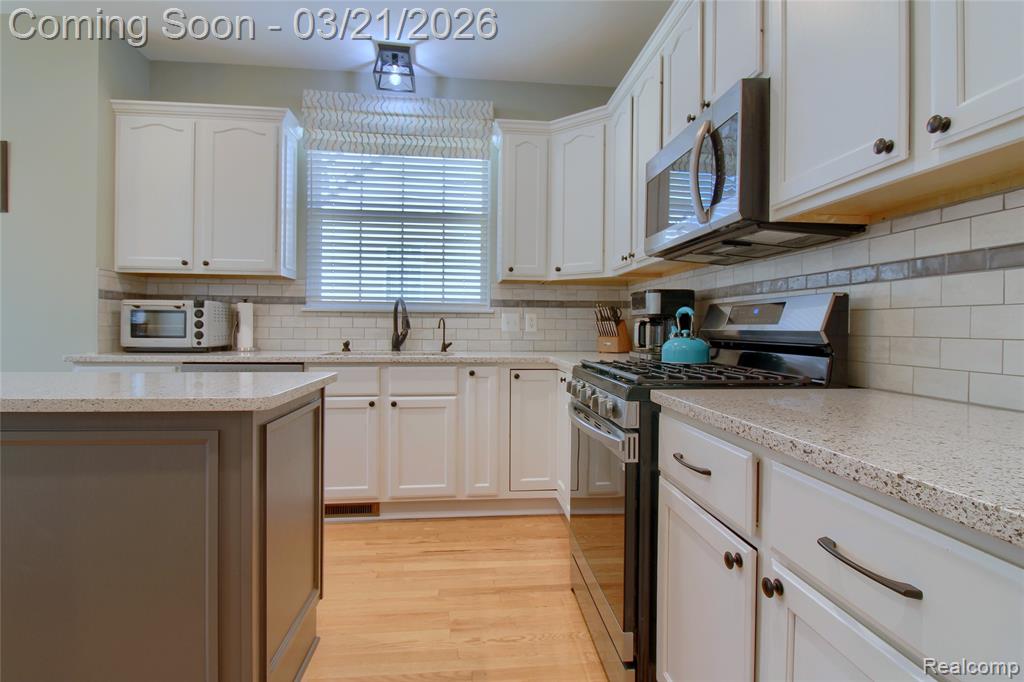 9814 Tioga Trail, 120, Pinckney, MI 48169 — Photo 12