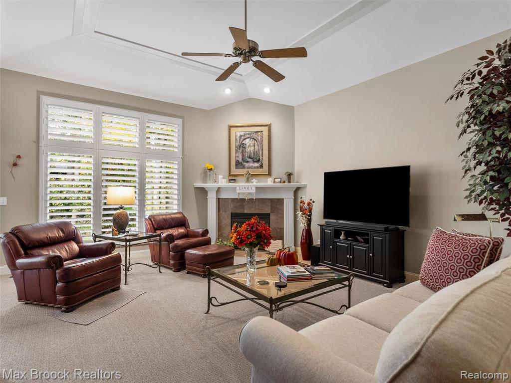 51197 Blackhawk Lane, Macomb, MI 48042 — Photo 11