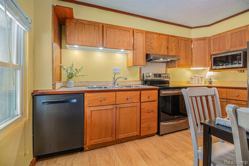 180 N Pasadena Street, Ypsilanti, MI 48198 — Photo 14
