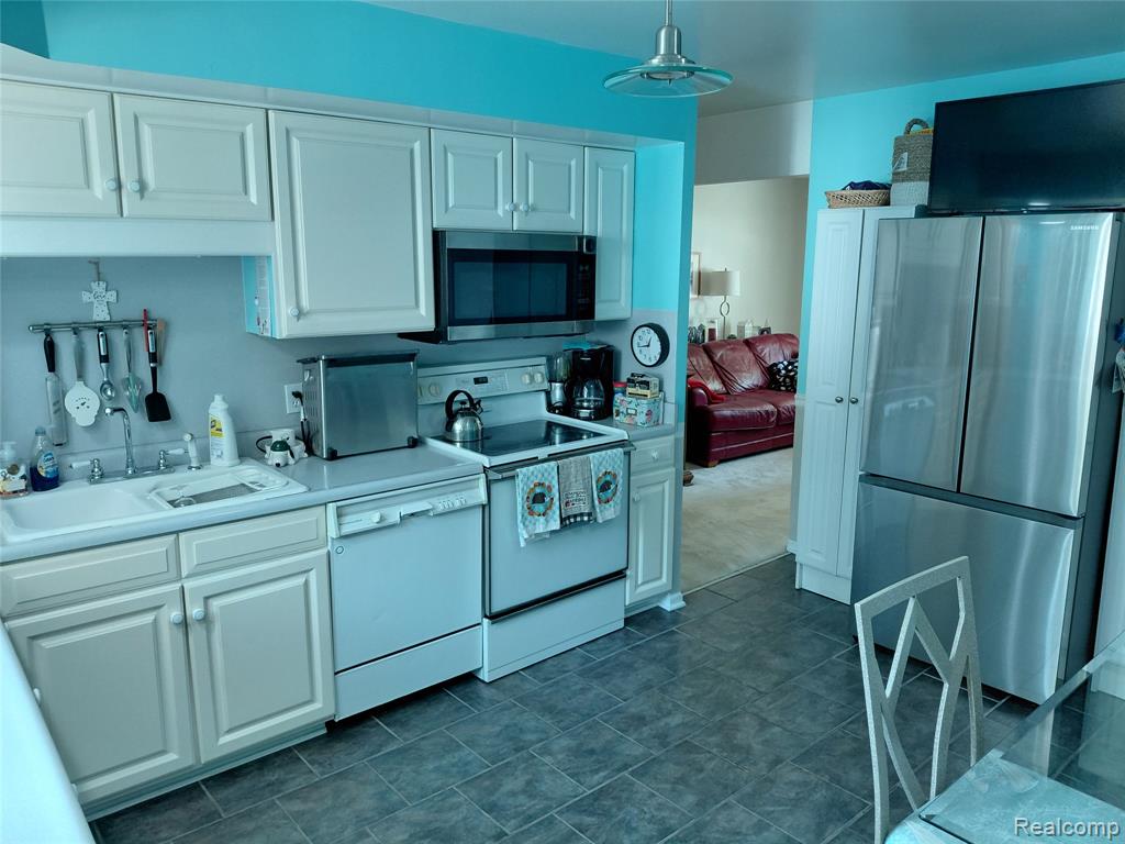 2812/2814 19th Avenue, Port Huron, MI 48060 — Photo 9