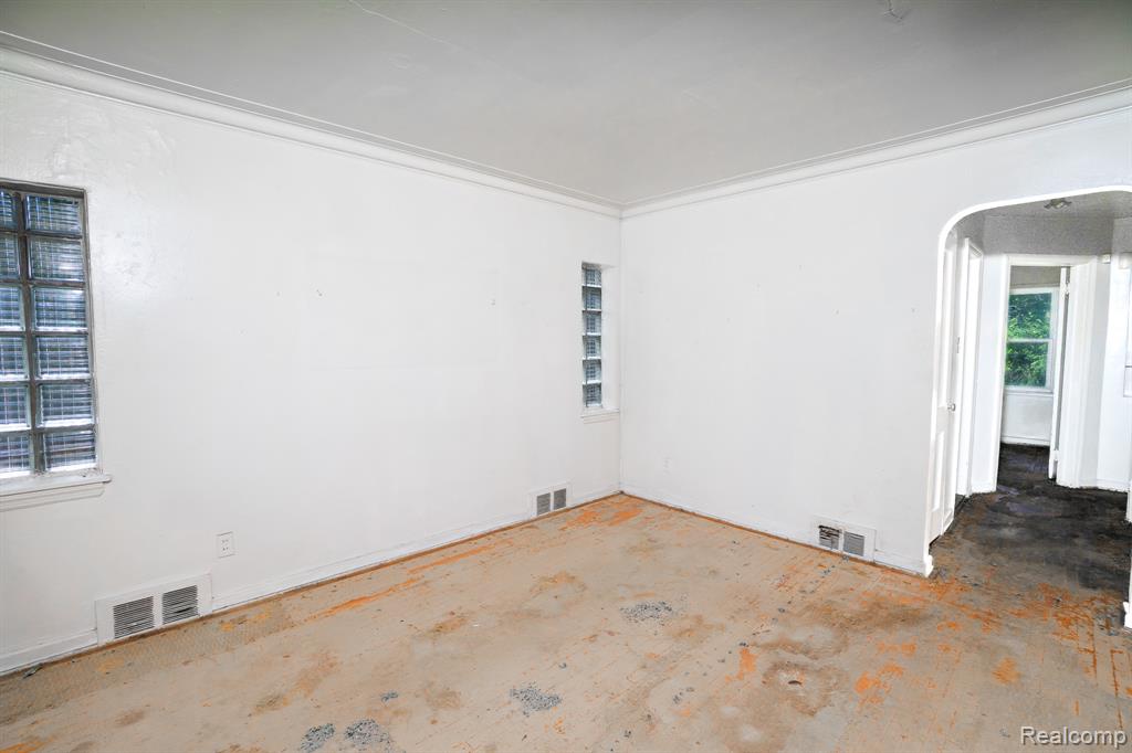 4224 W DAVISON, Detroit, MI 48238 — Photo 5