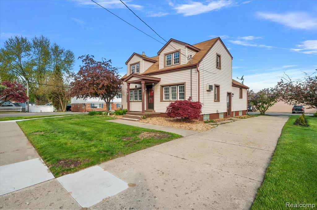 35711 ALFRED Street, New Baltimore, MI 48047 — Photo 24