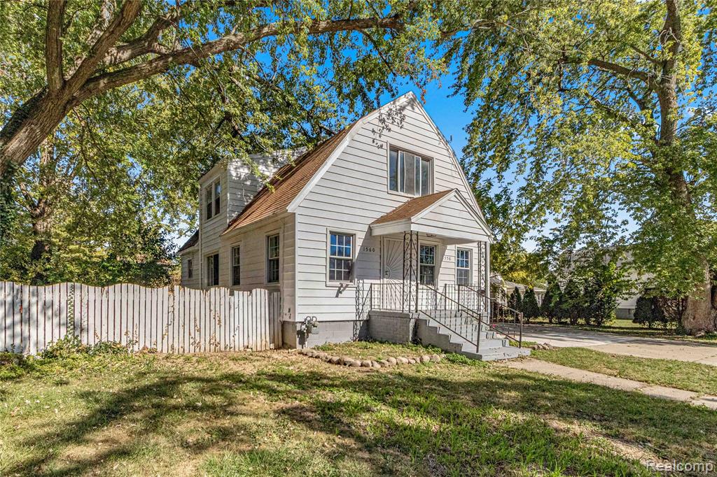 1558 College Avenue, Lincoln Park, MI 48146 — Photo 2