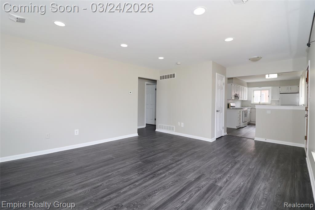 6444 Sunset Street, Garden City, MI — Photo 7