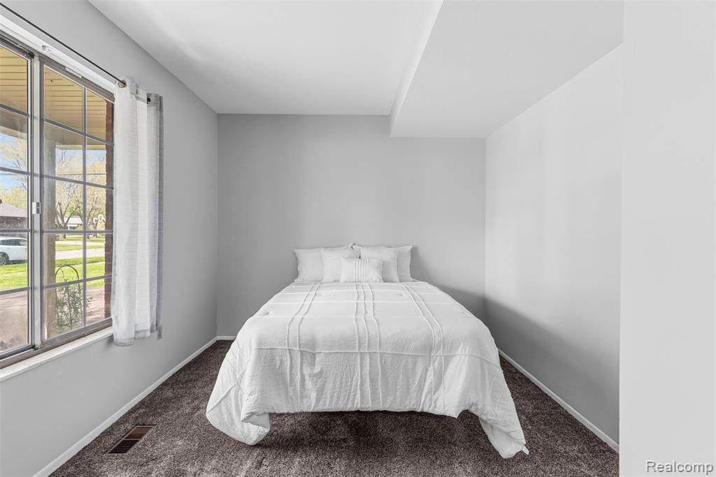 604 Luce Avenue, Flushing, MI 48433 — Photo 25