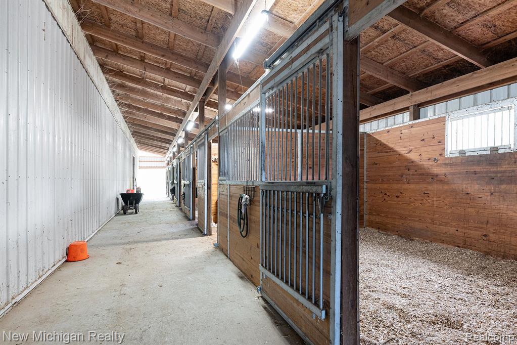 5155 CARRIGAN Road, Clyde, MI 48049 — Photo 27