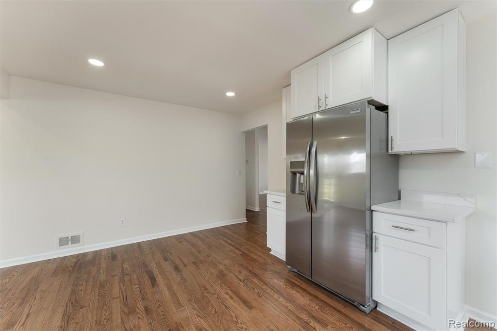 43303 Aspen Drive, Sterling Heights, MI 48313 — Photo 10
