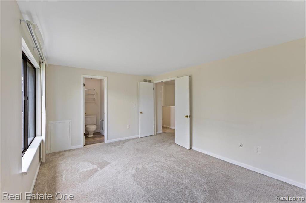 22663 CRANBROOKE Drive, Novi, MI — Photo 4
