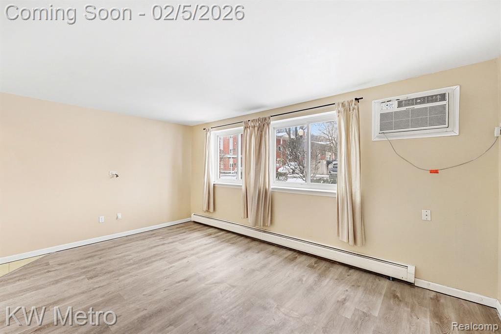 7412 Central Street, 1, Westland, MI — Photo 5