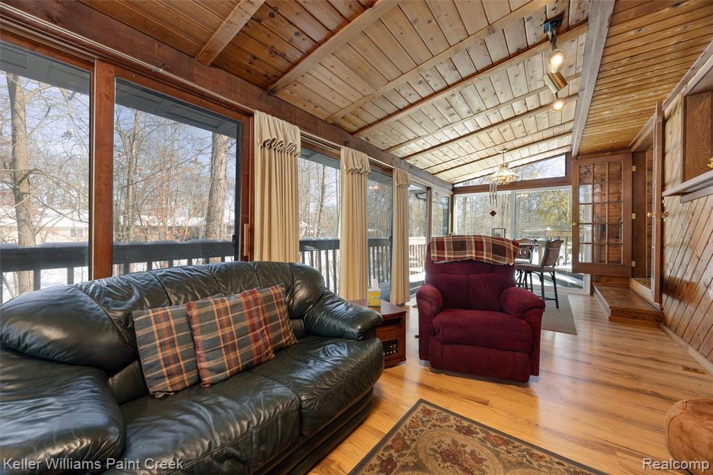 7358 Porter Road, Grand Blanc, MI 48439 — Photo 7