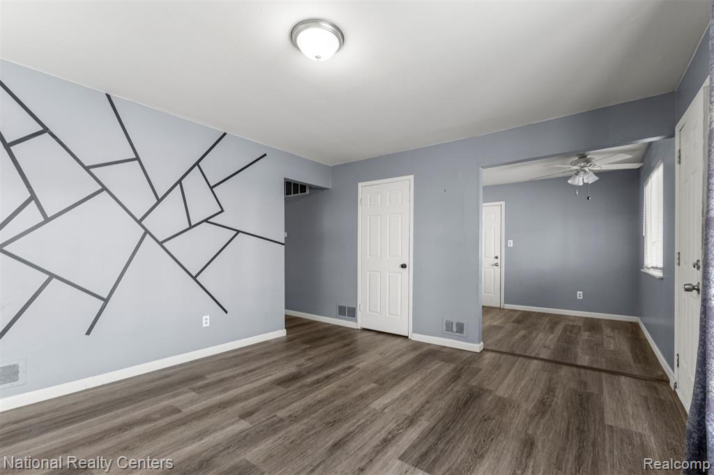 457 Stewart Avenue, Lincoln Park, MI 48146 — Photo 7