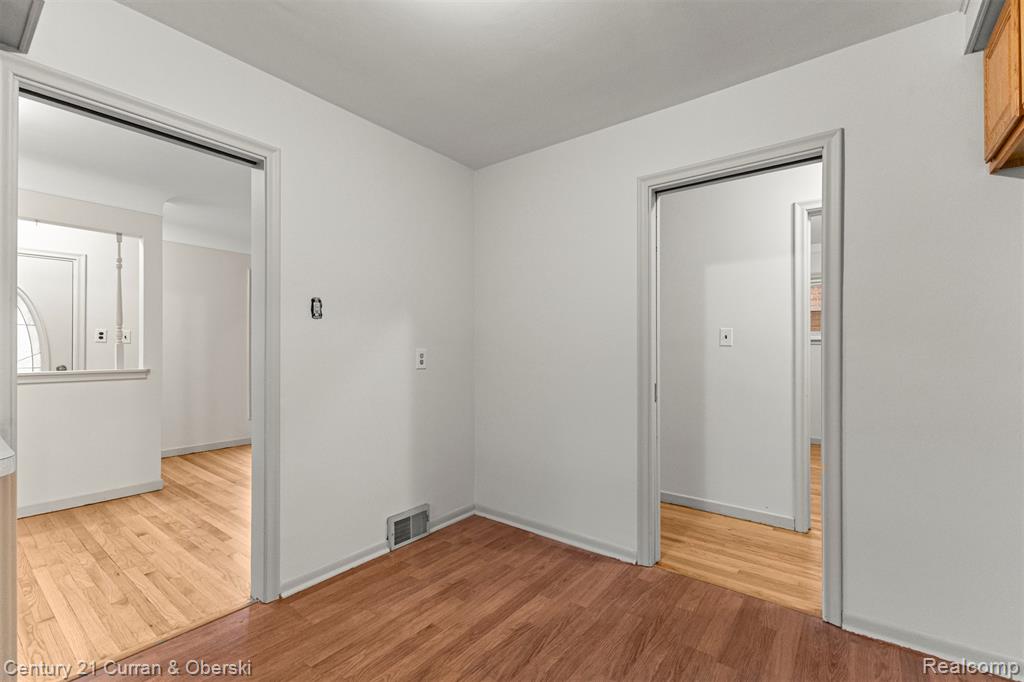 8054 Robinson Avenue, Allen Park, MI 48101 — Photo 10