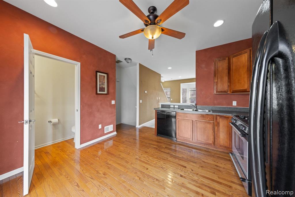 44744 GWINNETT Loop, Novi, MI 48377 — Photo 6