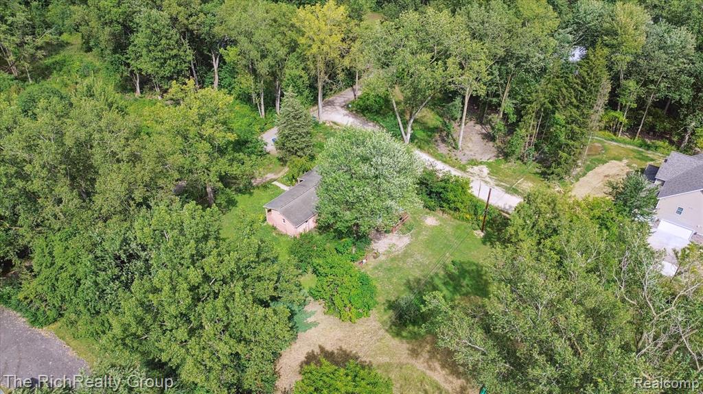 39635 Lotzford Road, Canton, MI 48187 — Photo 38