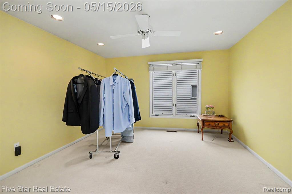 4689 Mirror Lake Drive, West Bloomfield, MI 48323 — Photo 34