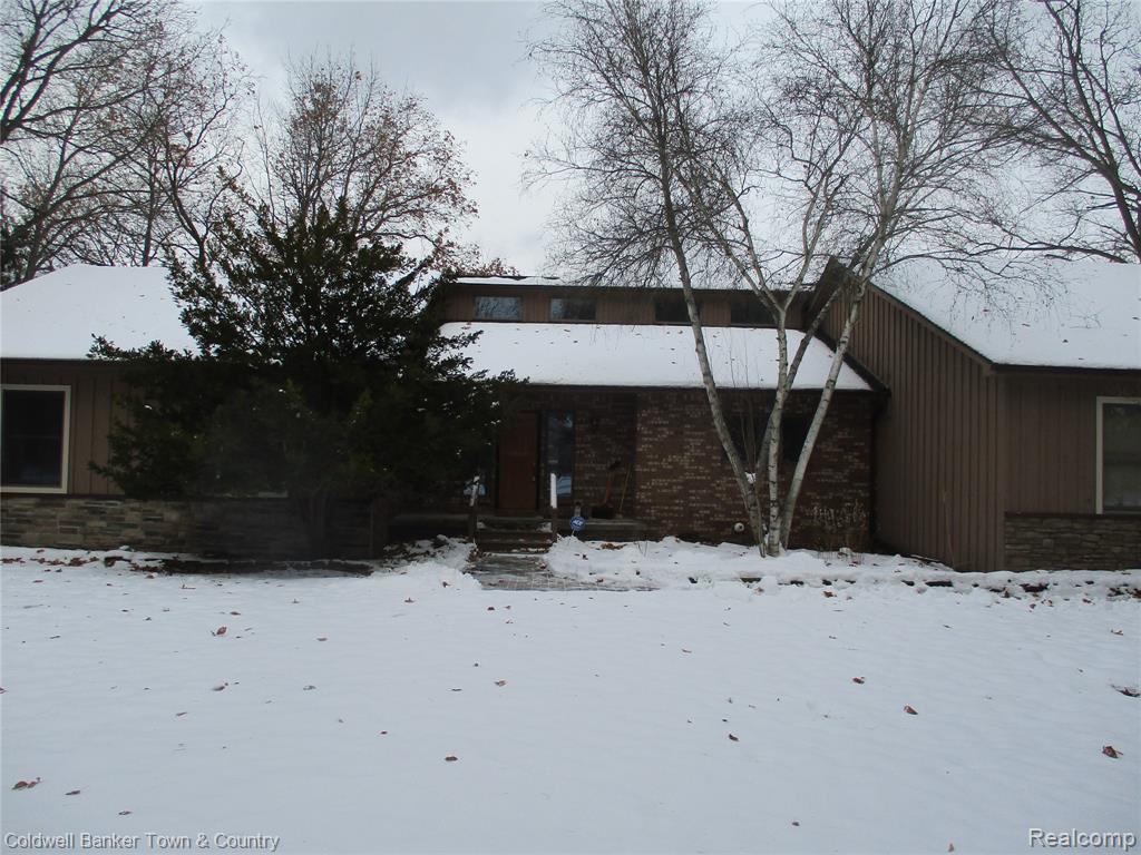 9102 Lake Crest Drive, Whitmore Lake, MI 48189 — Photo 52