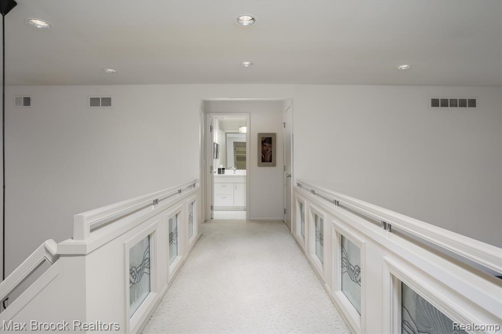 7248 SIMSBURY Drive, West Bloomfield, MI — Photo 32