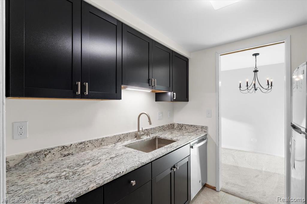 8200 E Jefferson Avenue, 802, Detroit, MI 48214 — Photo 10