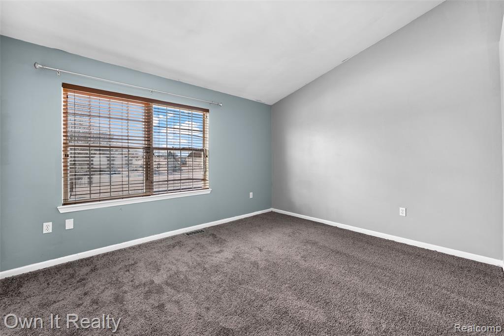 7154 Saint Andrews Drive, Ypsilanti, MI 48197 — Photo 17