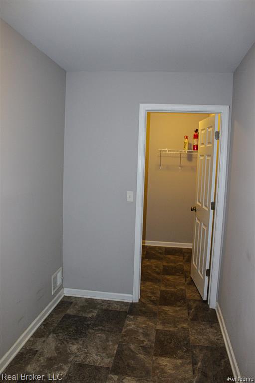 1313 Secretariat Way, Howell, MI 48843 — Photo 15