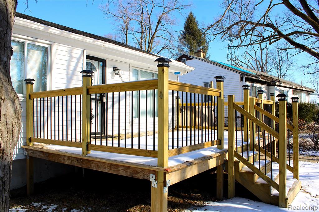 4539 TRUMBULL Drive, Flint, MI 48504 — Photo 4