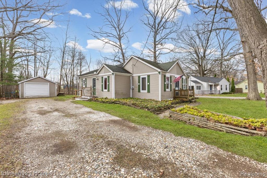 2158 Oaknoll Street, Auburn Hills, MI 48326 — Photo 2
