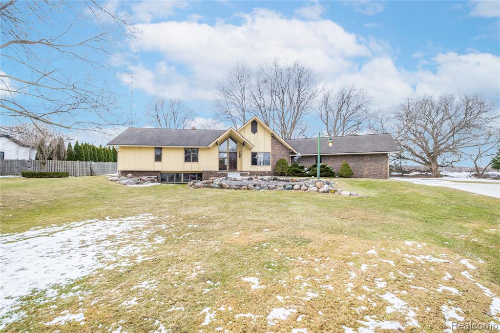 3155 Beech Tree Lane, Flushing, MI 48433 — Photo 30