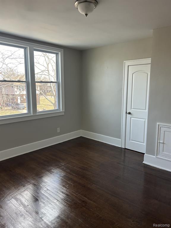 533 LAKEWOOD Street, Detroit, MI 48215 — Photo 9