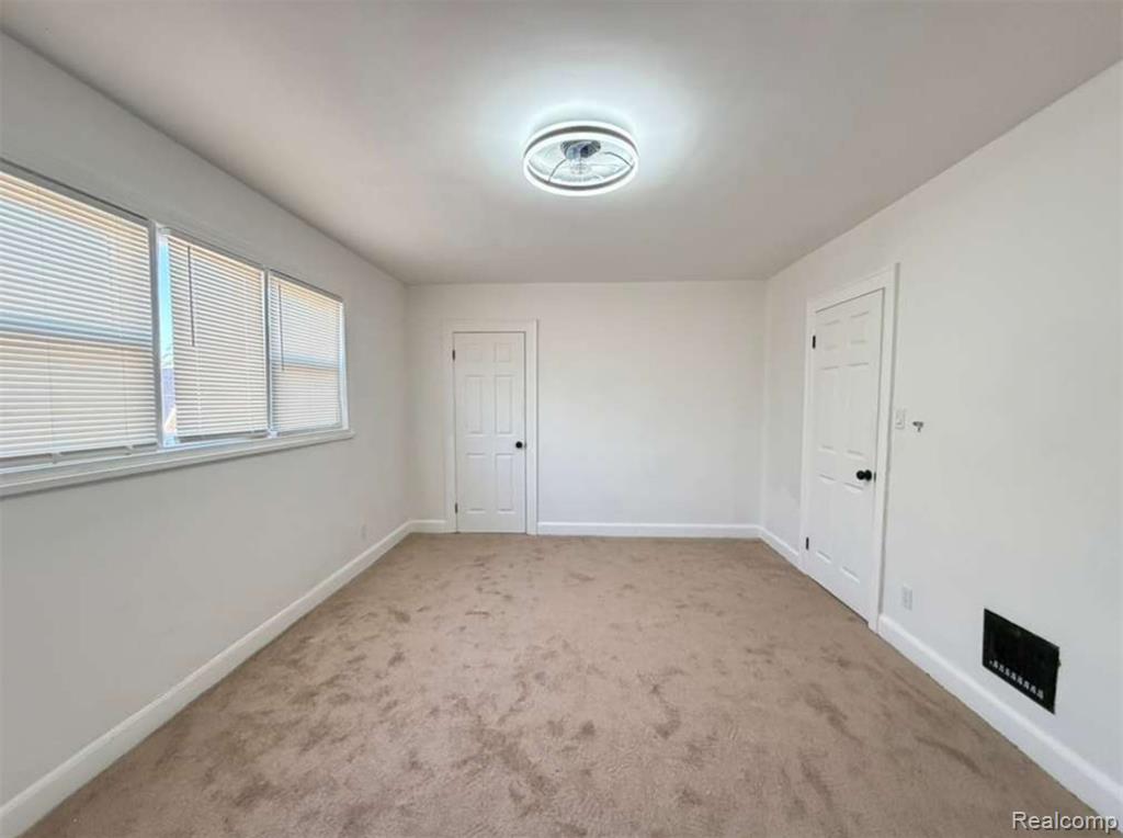 5791 Bedford Street, Detroit, MI 48224 — Photo 34