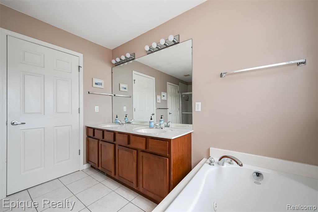 49635 Courtyard Lane, Canton, MI 48188 — Photo 24