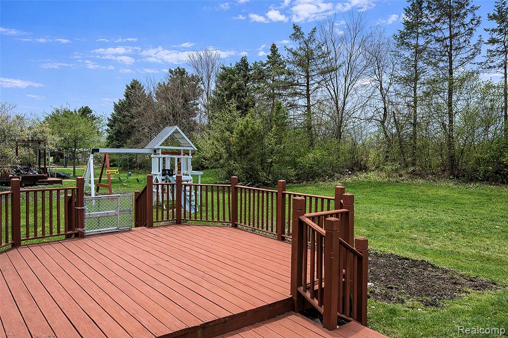 6815 Norwood Drive, Canton, MI 48187 — Photo 37