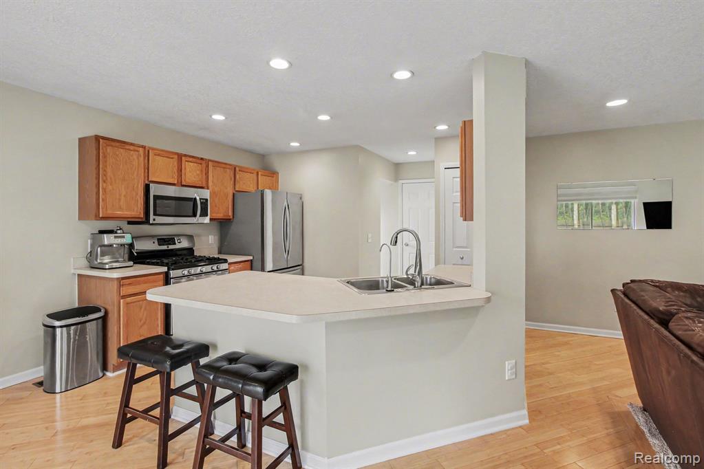 4394 Harrier Lane, Burton, MI 48519 — Photo 8