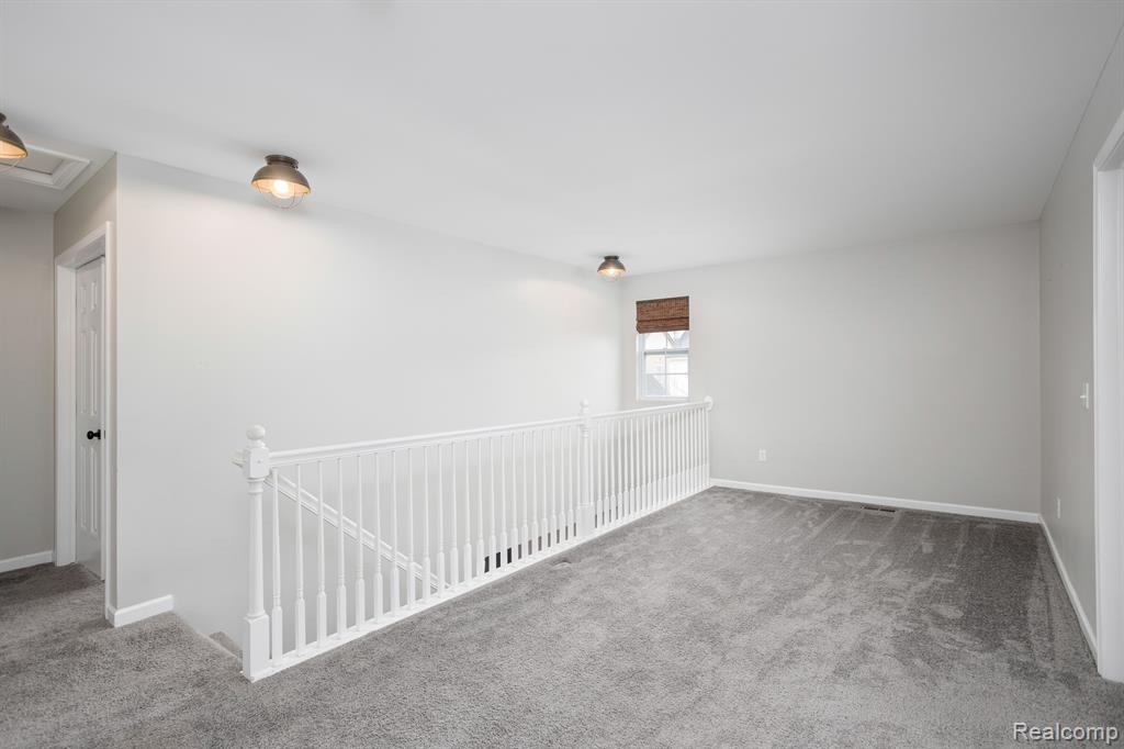 27086 MAXWELL, Novi, MI — Photo 14